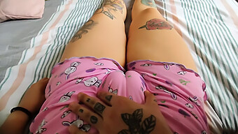 Witness The Beauty Of A Latina'S Camel Toe In This Pov Video