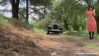 Большой Член И Большой Член Встречаются В Горячем Тройничке