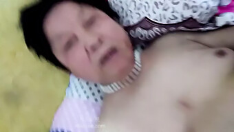 An Older Chinese Woman Gets Penetrated