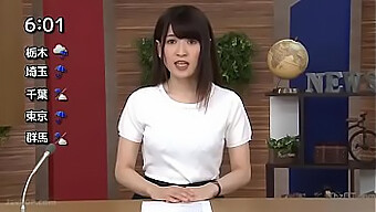 Penampilan Anchorwoman Bintang Porno Jepang.