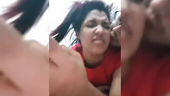 Payudara Besar Alami Dan Puting Besar: Fantasi Blowjob Terbaik