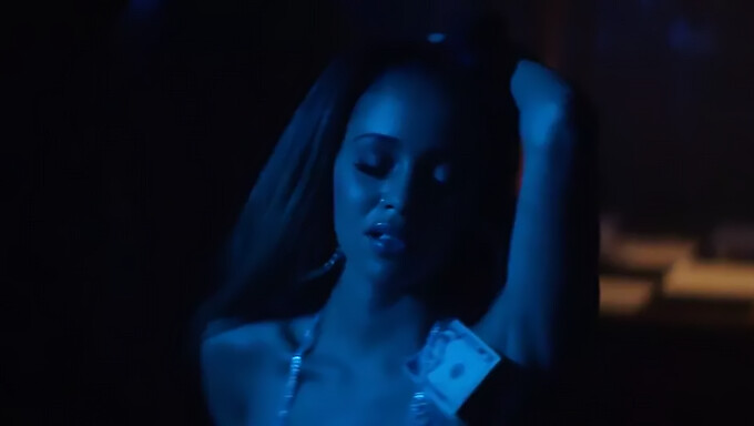 Vanessa Morgan Riverdale Wordt Gegrepen Door Keke Palmer