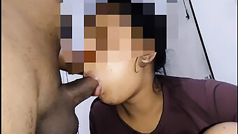 Sri Lankan Teen Girl Gets Deepthroated And Cums On Big Cock