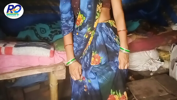 Une Indienne De 18 Ans Se Fait Baiser Les Petits Seins Par La Grosse Bite De Sa Belle-Mère