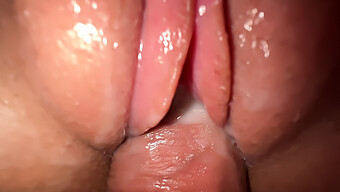 Close Up Of Brown Pussy Getting Fucked And Covered In Cum