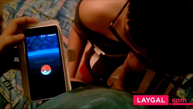 Tangkap Pokemon Dengan Blowjob: Edisi Pov