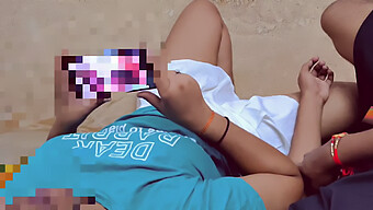 La Ragazza Indiana Suman Si Gode Un Incontro Bollente Con Il Fratellastro In Questo Video Di Cowgirl