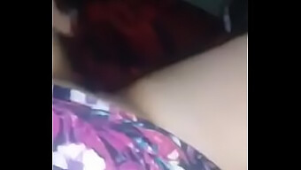 Show Sensual De Masturbación Y Paja De Una Latina Ardiente