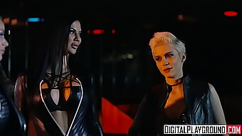 Pizda Minionă A Lui Jasmine Jae Devine Umedă Și Strânsă